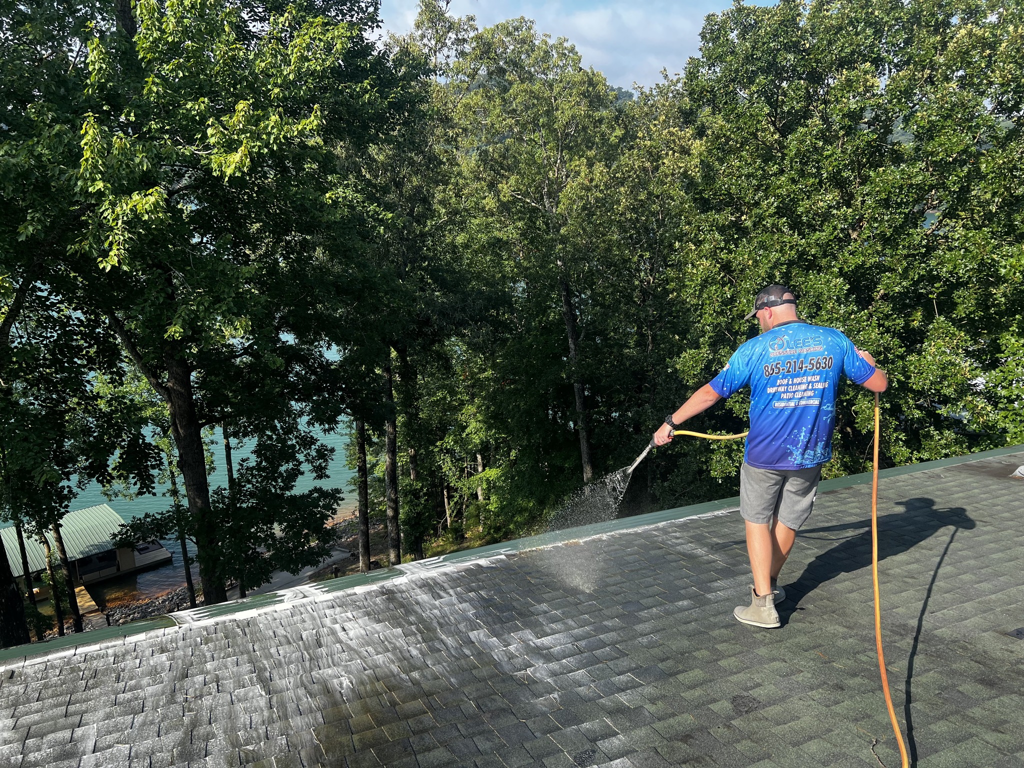 Roof Cleaning